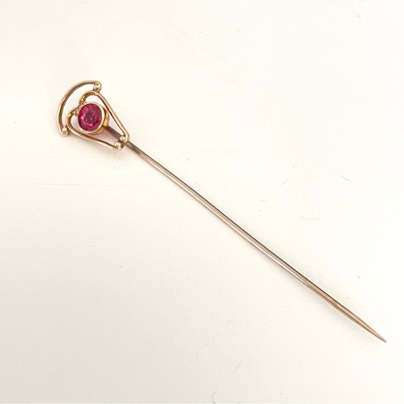 Vintage Victorian 14k Yellow Gold Stick Pin Pink Rhinestone - Picture 1 of 12